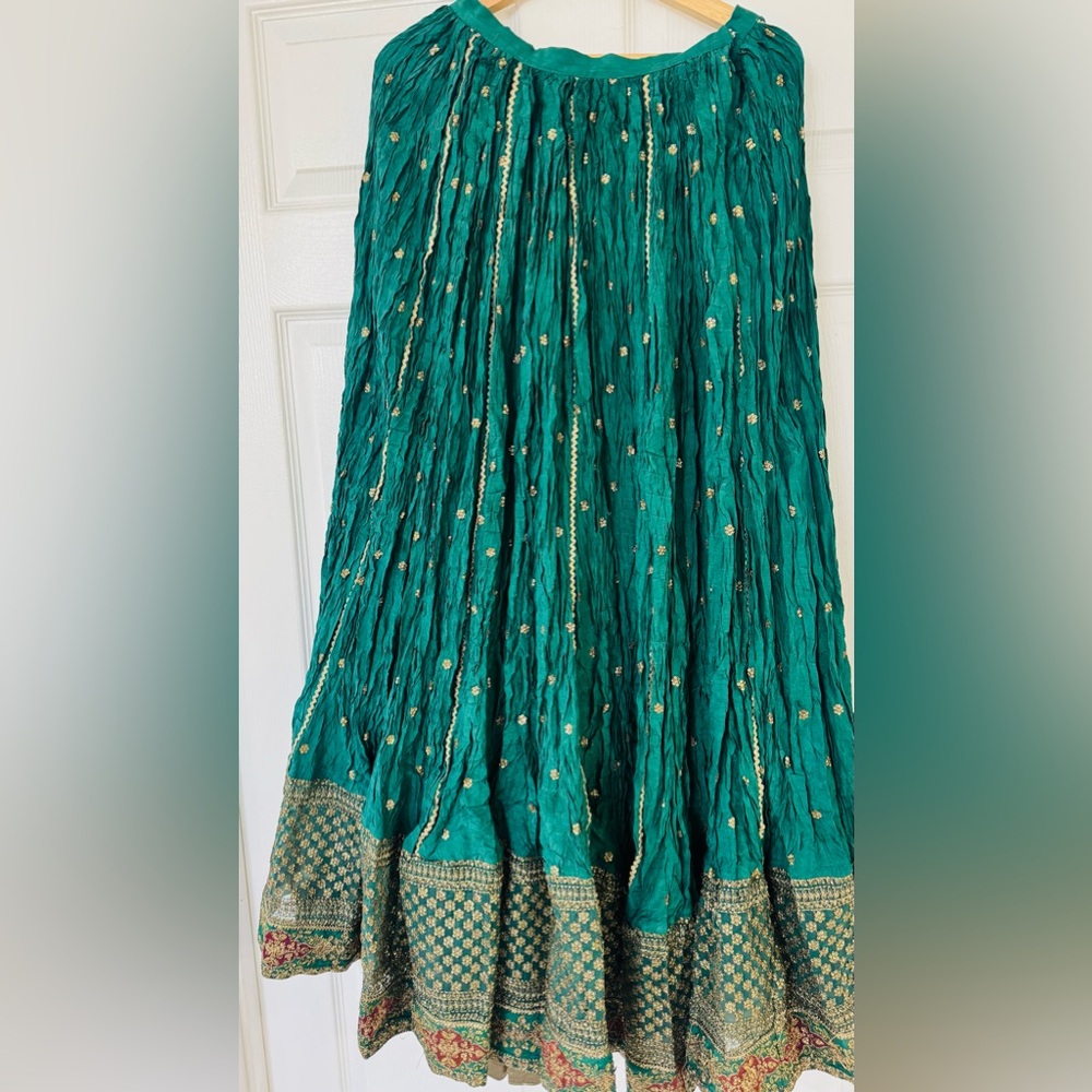 MARIA.B. 3 Piece Embroidered Raw Silk Lehenga Choli/Party/wedding wear Pakistani - Picture 8 of 15